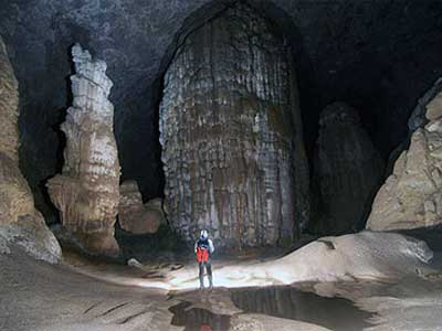 Son Dong, the world's largest cave